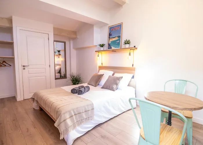 Studio Vieil Antibes Proche Mer